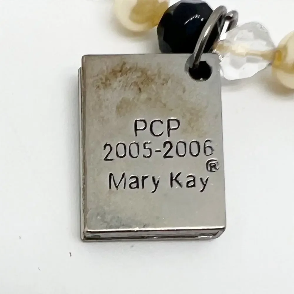 Vintage Mary Kay Beaded Bracelet with The Look Silver Tone Charm